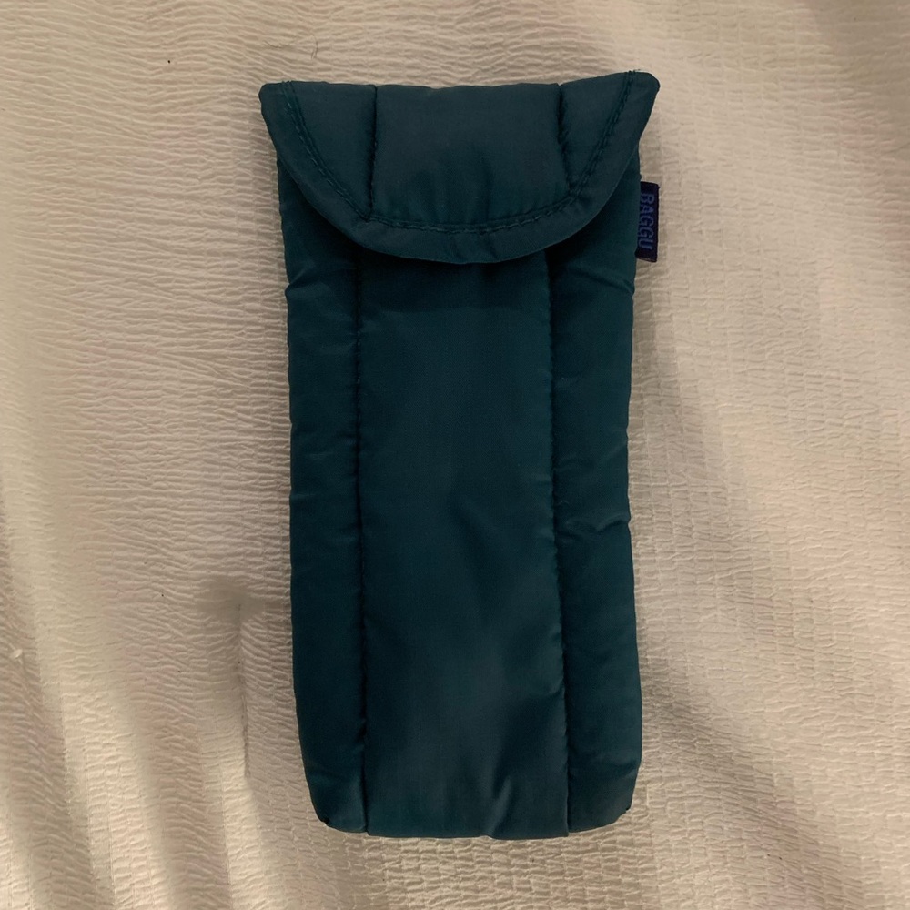 BAGGU Puffy Glasses Sleeve